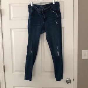 Old Navy. Size 16. Jeans.